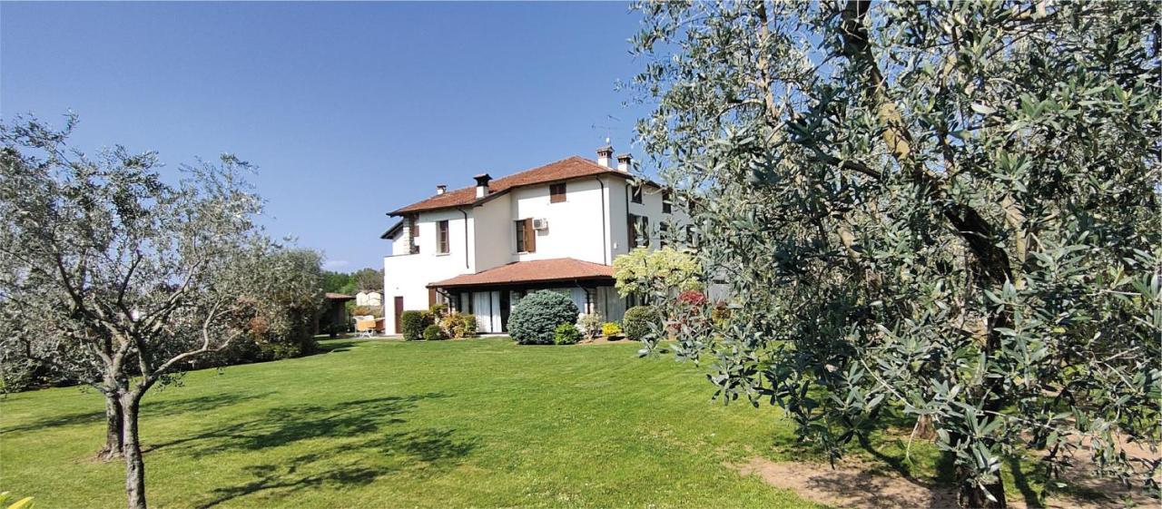 Bed And Breakfast Erilla Centenaro Exterior foto