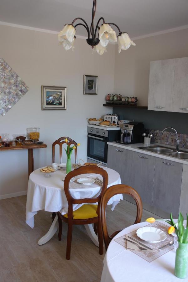 Bed And Breakfast Erilla Centenaro Exterior foto